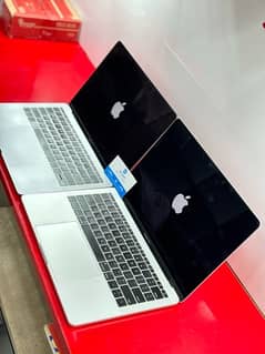 MacBook Pro 2017 0