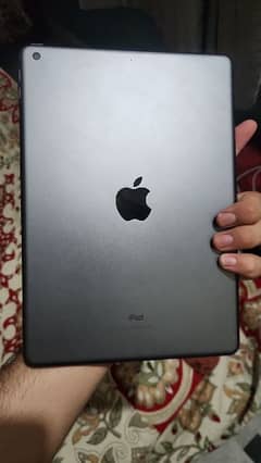 IPAD 8TH GENERATION 128GB 100% HEALTH