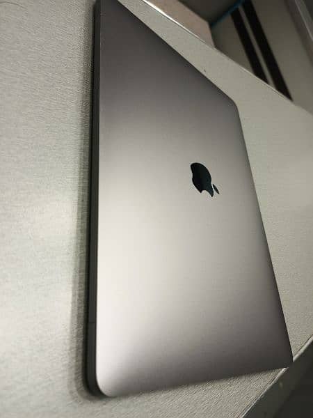 Apple MacBook pro 2017 Core i5 1