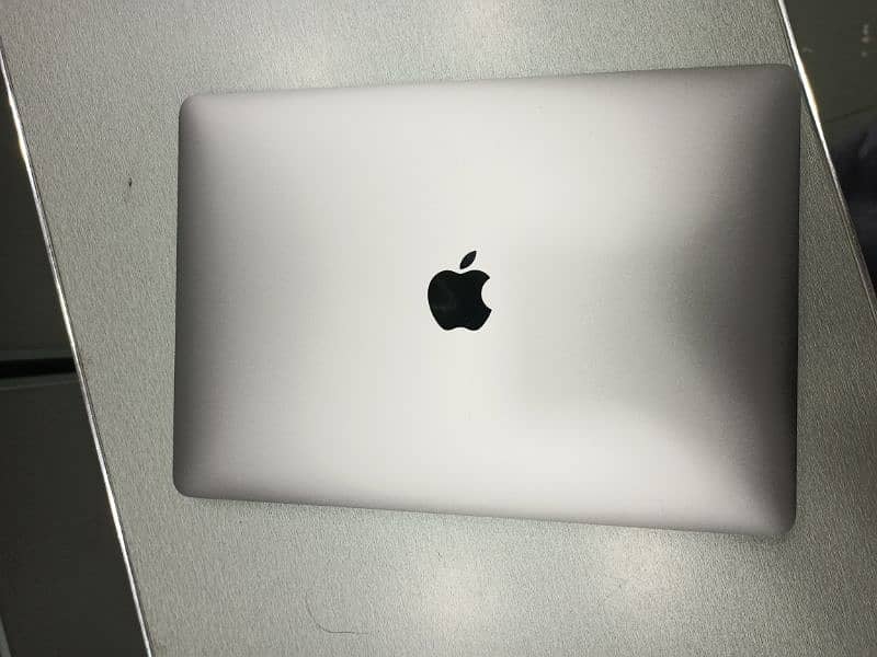 Apple MacBook pro 2017 Core i5 2