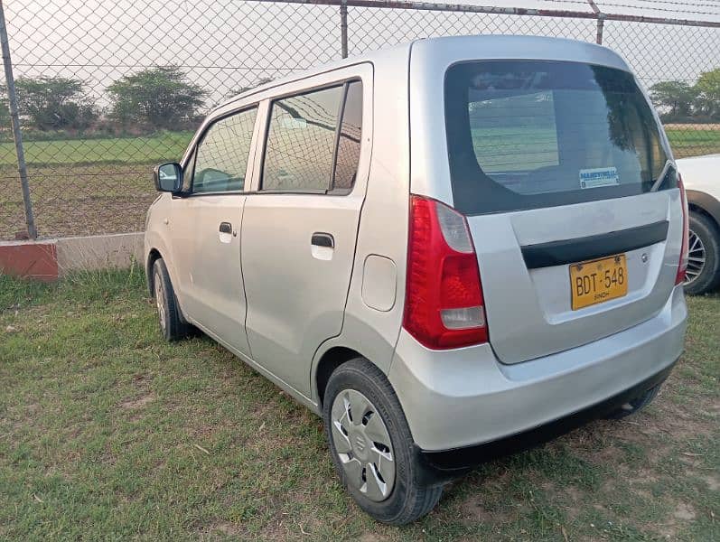 Suzuki Wagon R 2015 6