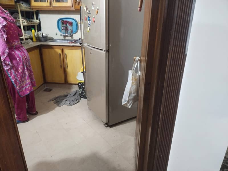 5 Marla Full Beautiful House for Rent in Hot Location in Z Block Phase 3 DHA LHR 1