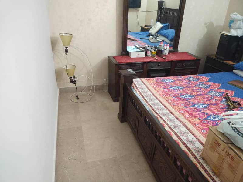 5 Marla Full Beautiful House for Rent in Hot Location in Z Block Phase 3 DHA LHR 4