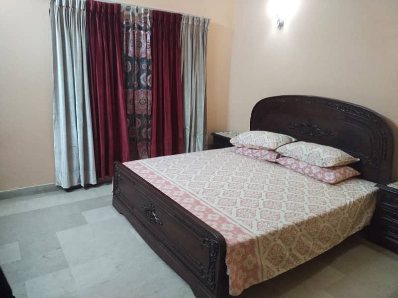 5 Marla Full Beautiful House for Rent in Hot Location in Z Block Phase 3 DHA LHR 17