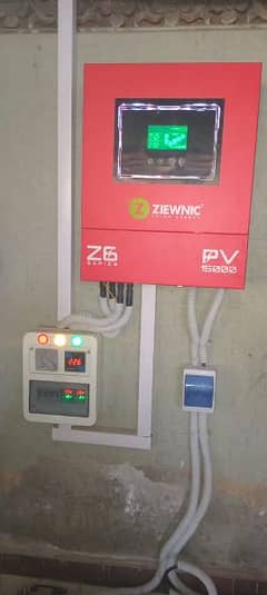 12kw ziewnic z6 dual mppt controler 2 month used