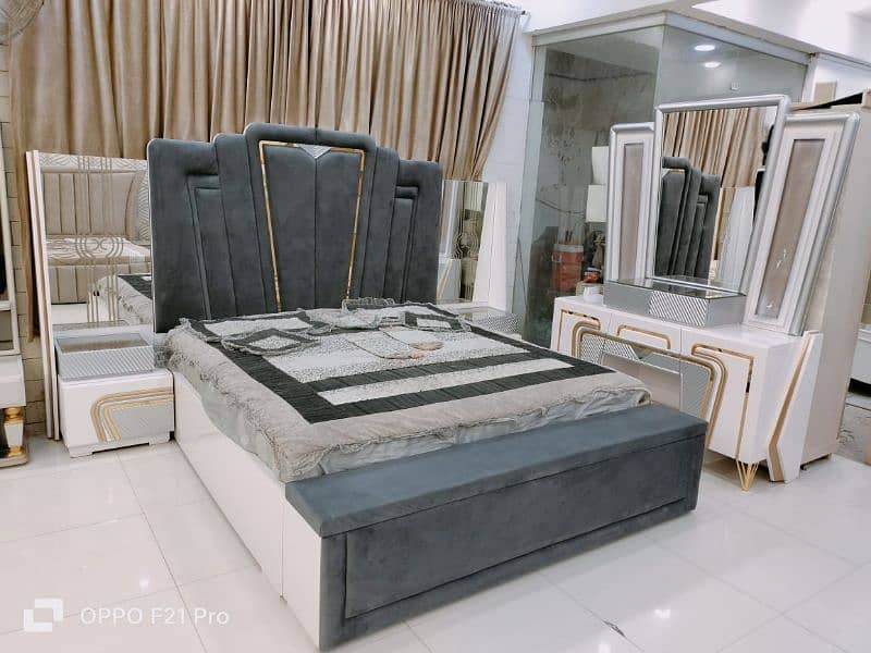 Amazing furniture bed set with perfect quality 0