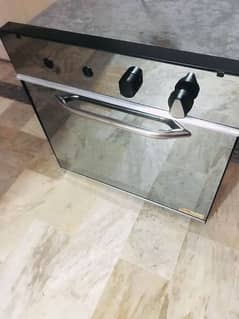 Gas and Electric Oven 0