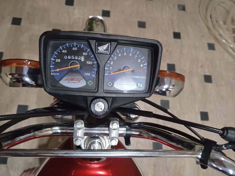 Honda CG 125 2023 8