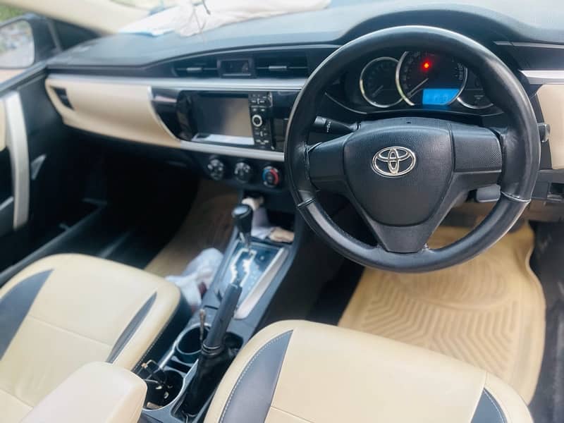 Toyota Corolla Altis 2015 8