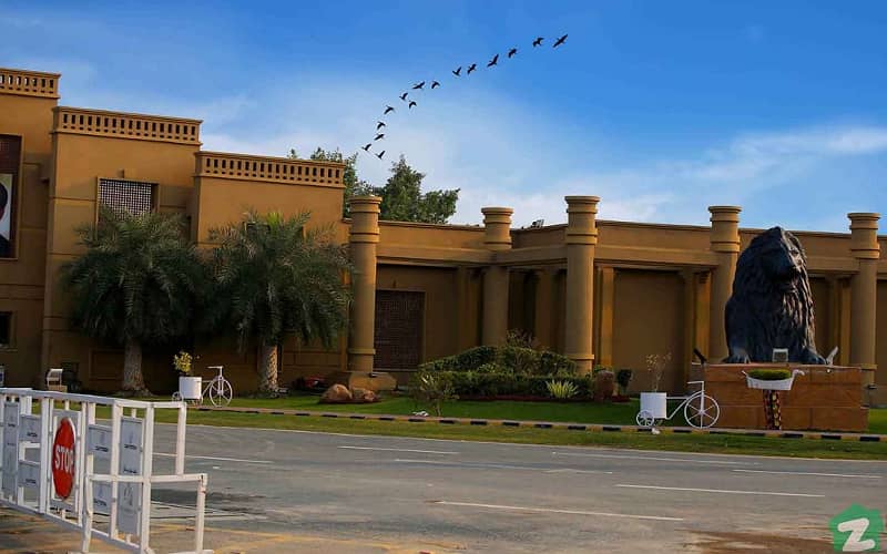 5 Marla Res Plot On Good Location Near To Park Available For Sale In New Lahore City 3