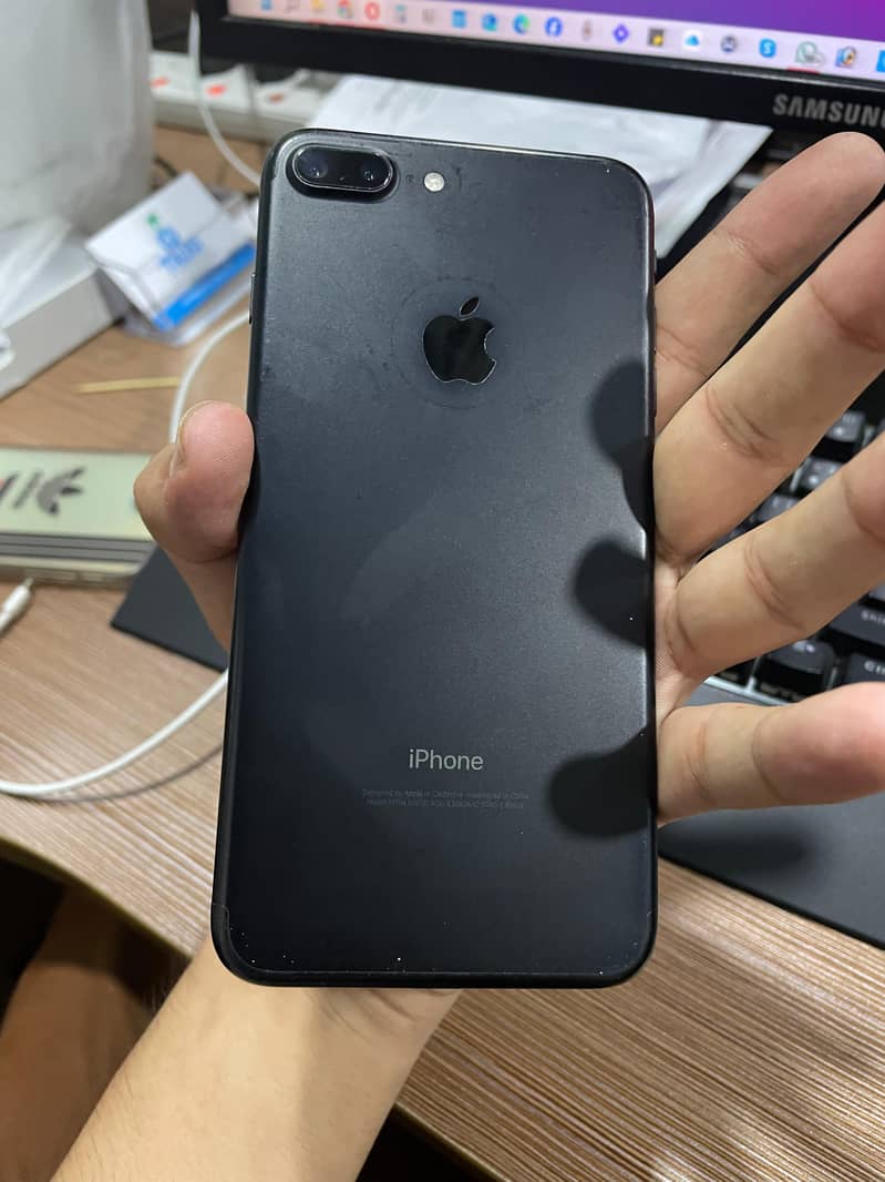 Iphone 7 plus 128gb pta approved 9/10 0
