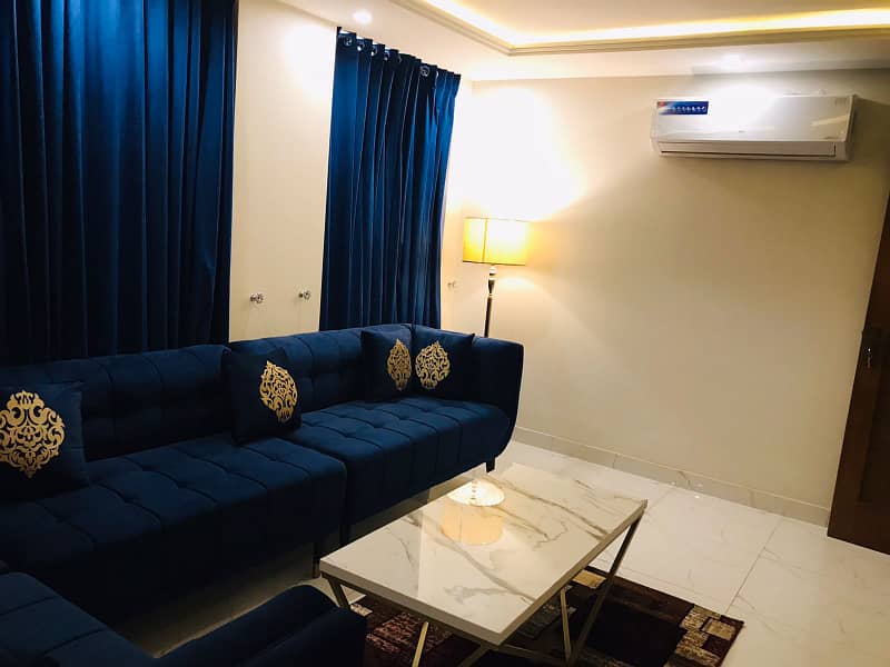 A Beautiful 1 Bed Room Luxury Apartments For Rent On Daily & Monthly Bases Bahria Town Lahore(1&2 Bed Room) 2