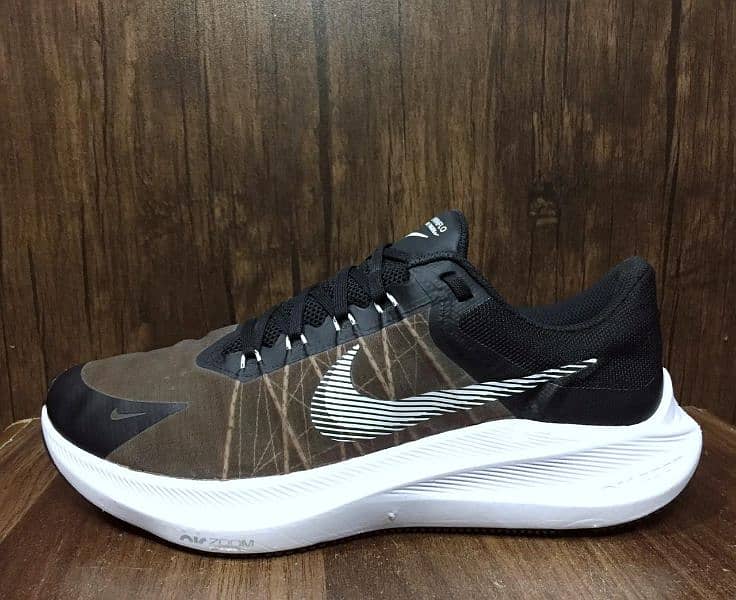 Nike Zoom Winflo 8 Running Shoes

(Size: 43) 2