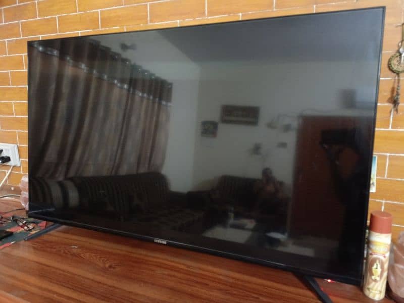 Samsung 50 inch smart tv 2