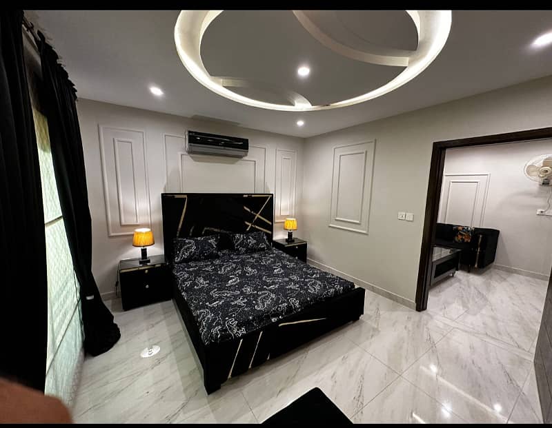 1 Bedroom VIP Full furnish flat per day available in Bahria town Lahore 18