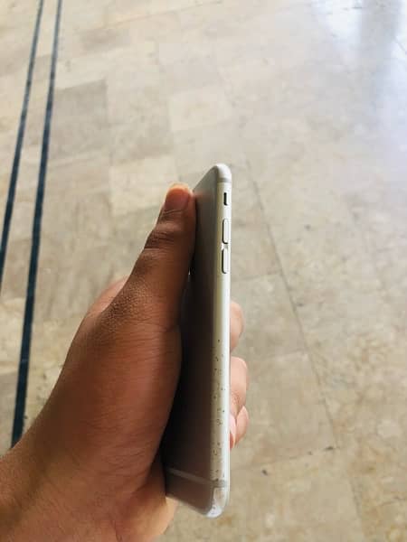iPhone 6s 64gb PTA Approved 2