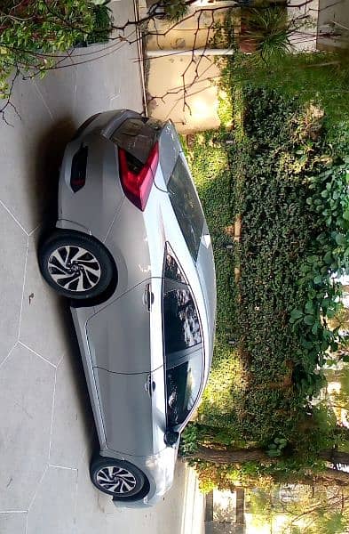 Honda Civic 2018 all original home kept 1