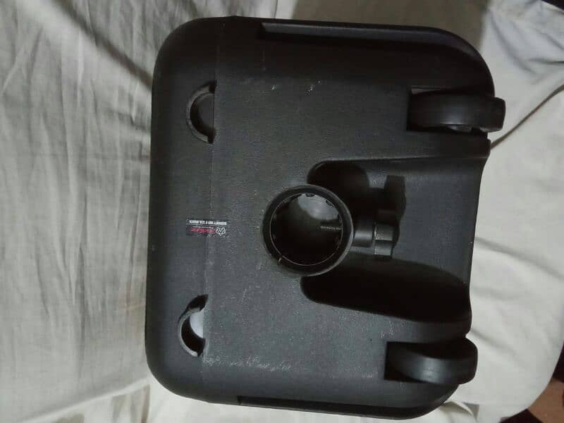 Audionic Bluetooth baseboster speaker 10/10 condition 2