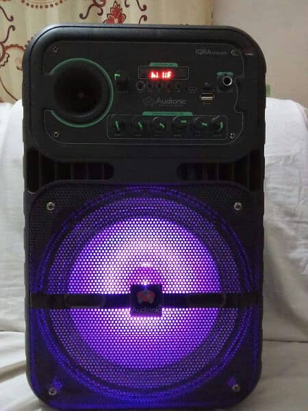 Audionic Bluetooth baseboster speaker 10/10 condition 8