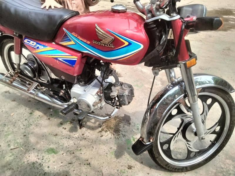 Honda 70 Good condition 4