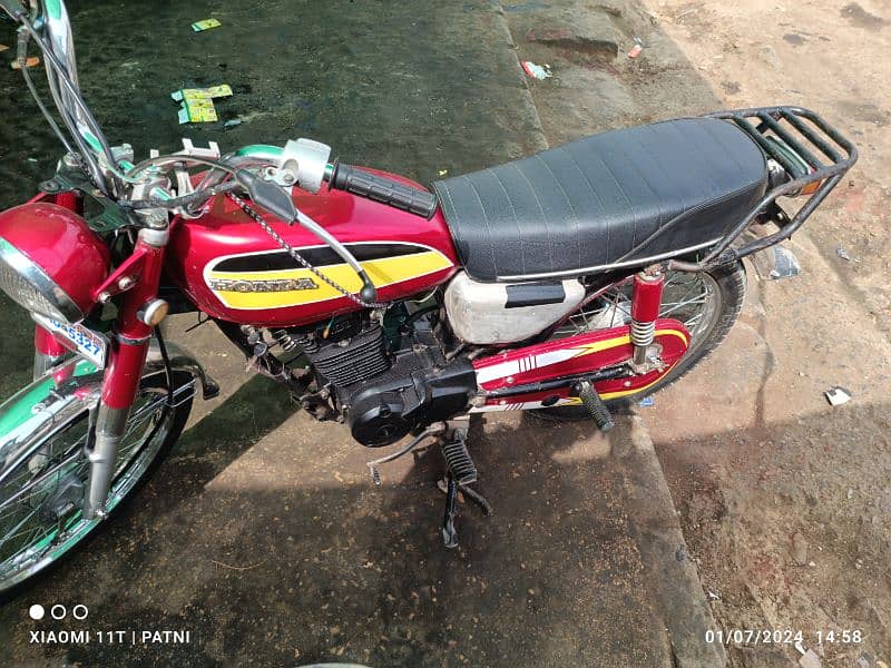 Honda 180 Karachi number 1