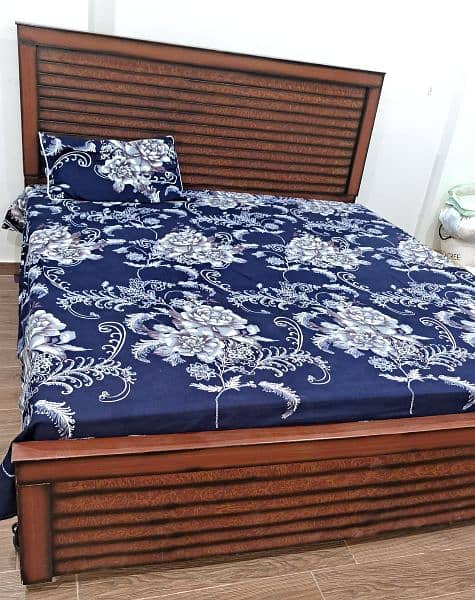 Wooden Double Bed 0