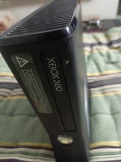 Xbox360 Slim 0