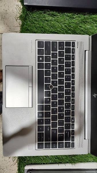 HP Elitebook 840 G5 Corei7-8th gen, 8GB/ 256GB SSD 4