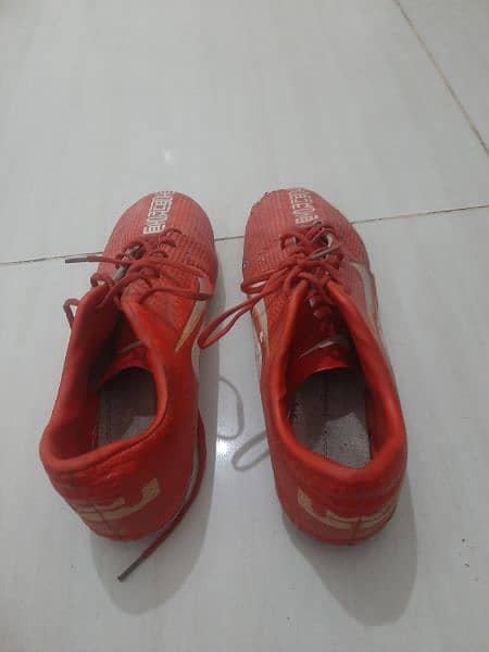 Football shoes for sale | Contact Number:-0334-4409789 4