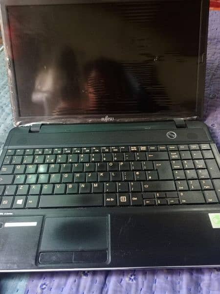 Laptop 8/300 2