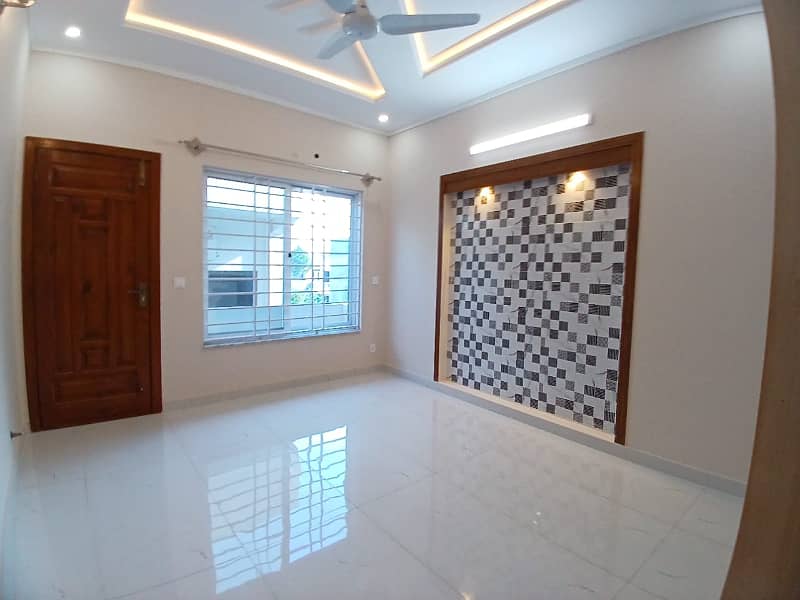 7 Marla Full House For Rent In G-13 Islamabad 13