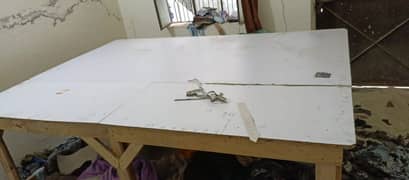 Fabric Cutting Table