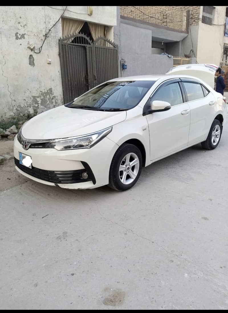 Toyota Corolla GLI 2018 Only Whatsapp 2