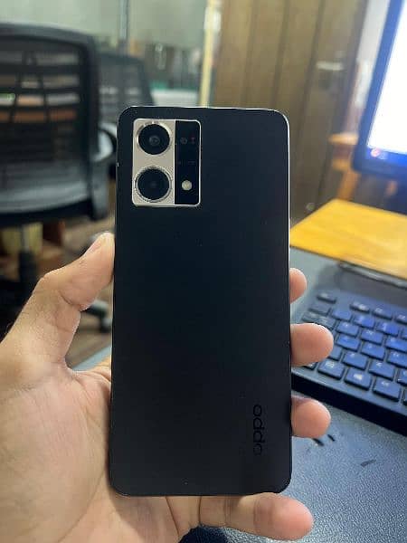 Oppo F21 Pro Slightly Used 5