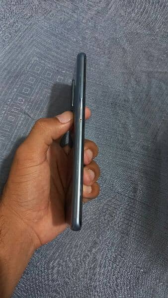 OnePlus 8 UW 5