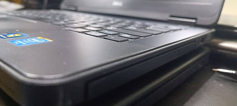 Dell latitude 5440 core i5-4th generation 4