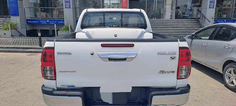 Toyota Hilux Revo V 2019 5