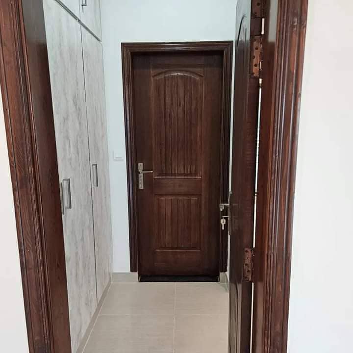 Apartment Available For Rent in Askari 11 6