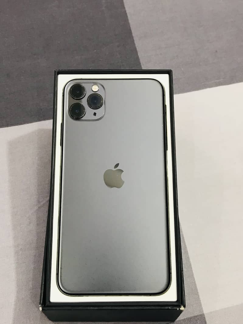 Iphone 11pro max for sale 2