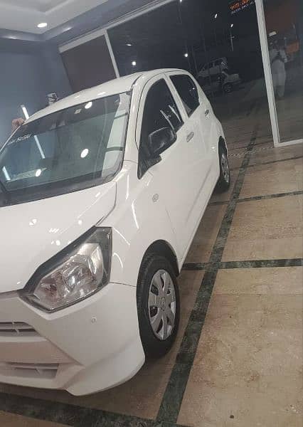 Daihatsu Mira 2017 3