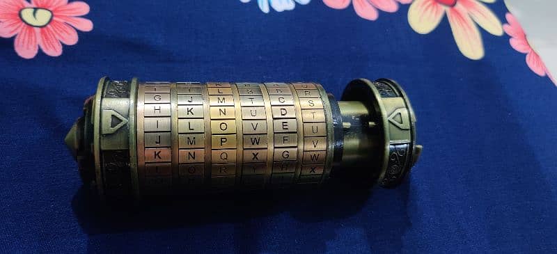 Da Vinci Code Metal Cryptex (Gifting or collectable item) 1