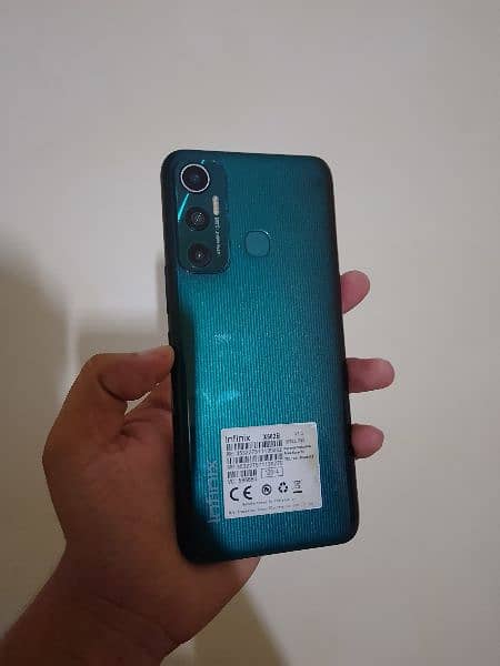 infinix hot 11 4/128 with box official pta approved 0