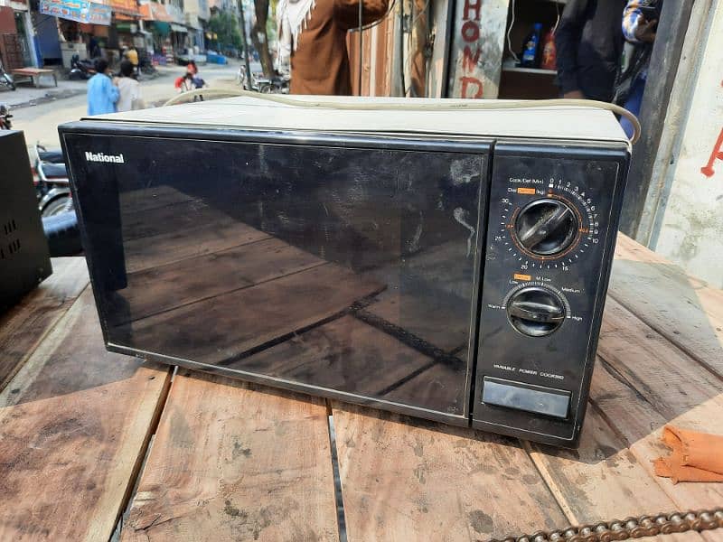 national micro wave oven 0