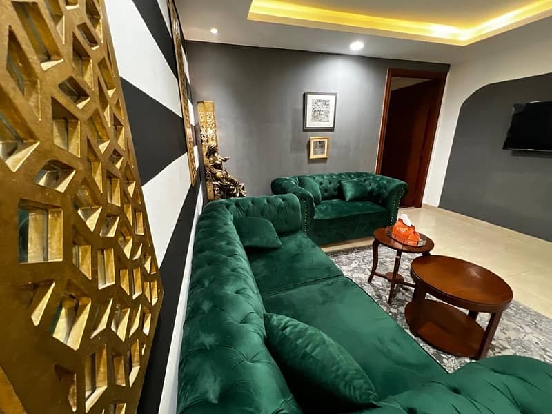 Magnum: Gold Crest One bed Apartment per night 10