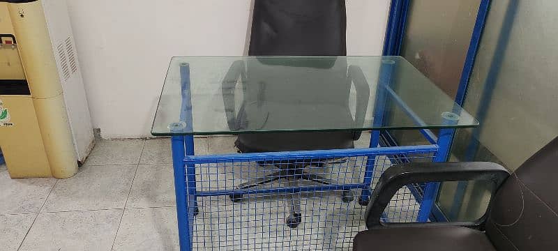 Office Furniture, Tables, Chair, Setti for Sale 6