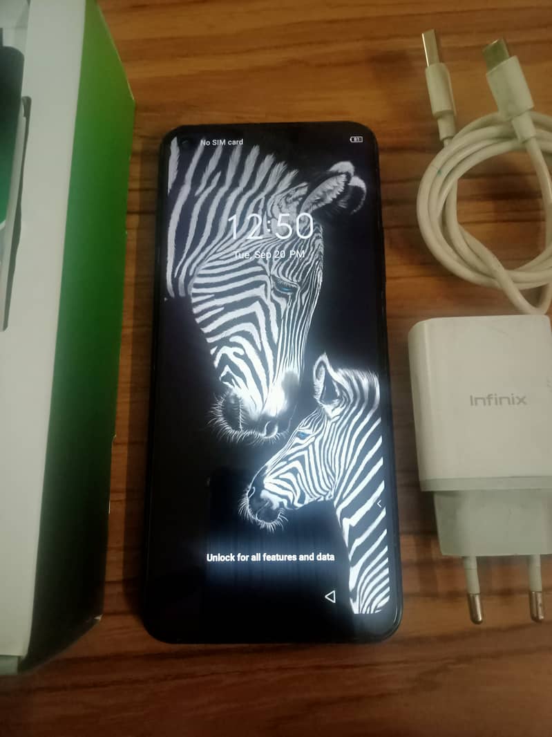 Infinix note 8i with original charger for sale 9