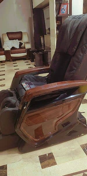 Electric Massage chair Japanese Urgent Sale 2