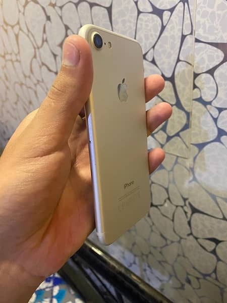 iPhone 7 PTA approved 128Gb for sale 1