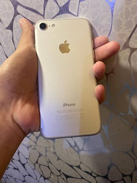 iPhone 7 PTA approved 128Gb for sale 3