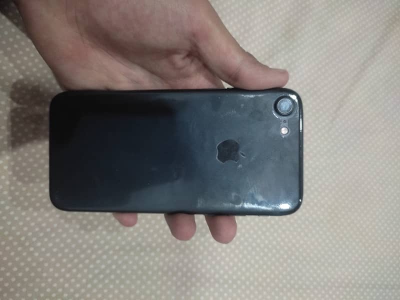 iphone 7 pta approved urgent sale 2